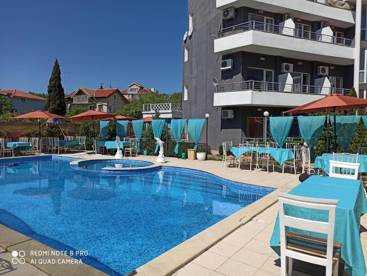 Apartments Devora 1 & Bar & Restaurant Varna Exterior photo