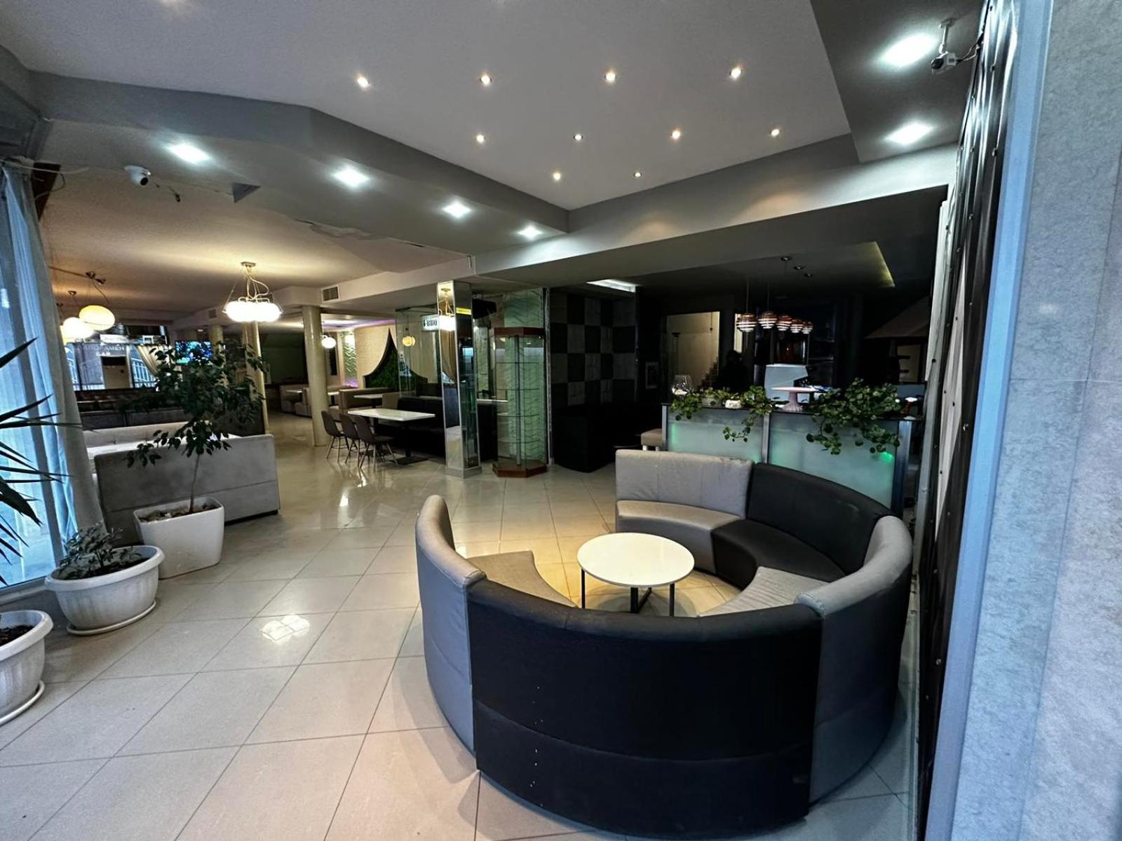 Apartments Devora 1 & Bar & Restaurant Varna Exterior photo